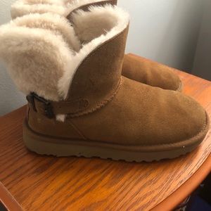 Ugg Australia Karel Chestnut perfect condition.